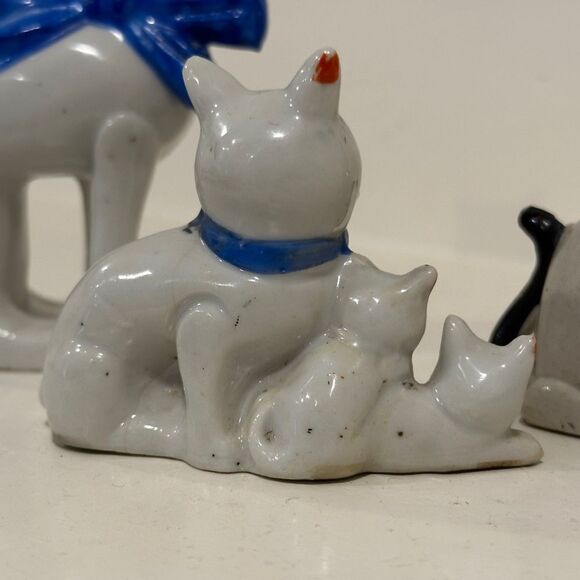 Vintage 3 Ceramic Cat Figurine Set made in Japan antique early 20th century - Picture 5 of 13
